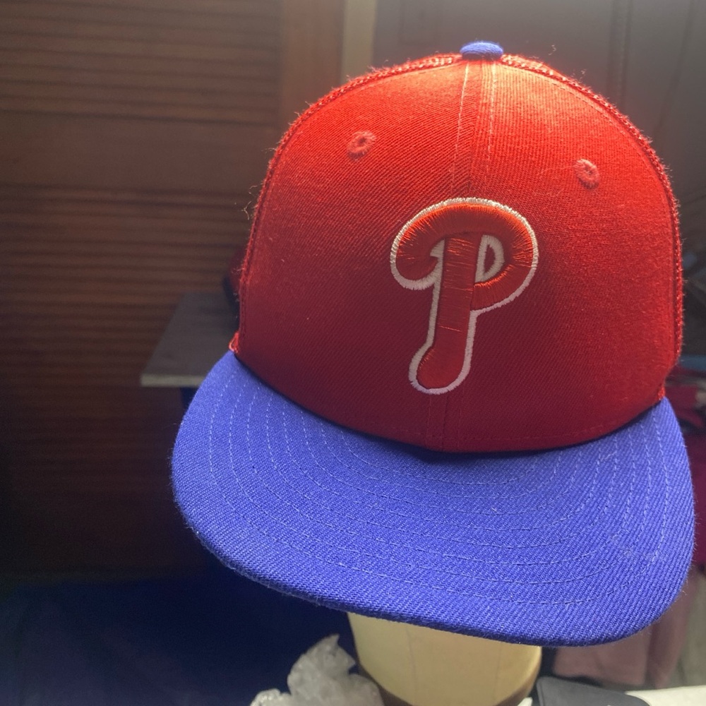 9fifty Red and Blue Philadelphia Phillies Hat